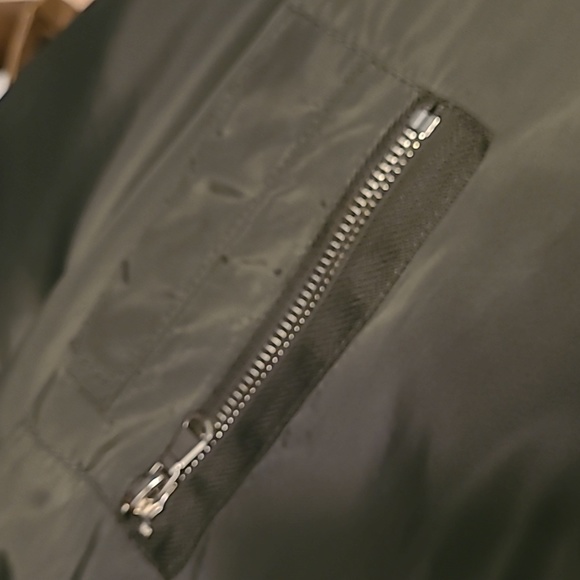 Jacket - Picture 5 of 5